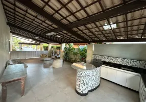 Foto 1 de Casa de Condomínio com 4 Quartos para alugar, 300m² em Patamares, Salvador