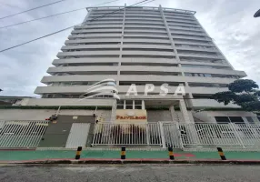 Foto 1 de Apartamento com 2 Quartos para alugar, 73m² em Meireles, Fortaleza