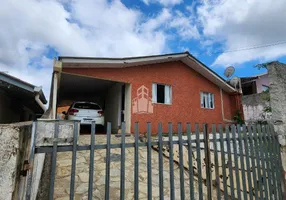 Foto 1 de Casa com 2 Quartos à venda, 80m² em Conjunto Habitacional Joaquim Celestino Ferreira, Campo Largo