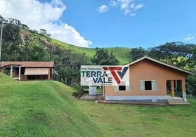 Foto 1 de Fazenda/Sítio com 3 Quartos à venda, 160m² em , Paraisópolis