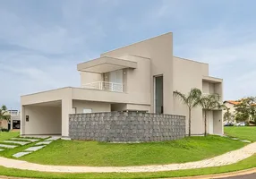 Foto 1 de Casa de Condomínio com 3 Quartos à venda, 218m² em Jardim Angelica, Três Lagoas
