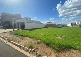 Foto 1 de Lote/Terreno à venda, 250m² em Condominio Residencial Vivamus, Saltinho