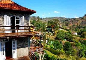 Foto 1 de Casa de Condomínio com 3 Quartos para venda ou aluguel, 250m² em Itaipava, Petrópolis