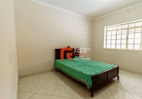 Foto 1 de Casa com 4 Quartos à venda, 250m² em Setor Leste, Gama