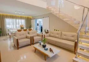 Foto 1 de Casa de Condomínio com 3 Quartos à venda, 384m² em Pitas, Cotia