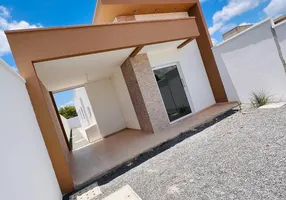 Foto 1 de Casa com 3 Quartos à venda, 100m² em Centro, Eusébio