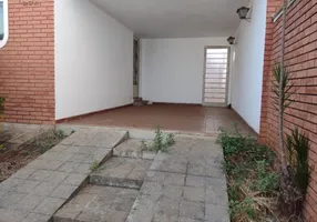 Foto 1 de Casa com 3 Quartos à venda, 100m² em Vila Xavier, Araraquara