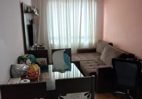 Foto 1 de Apartamento com 2 Quartos à venda, 44m² em Canhema, Diadema