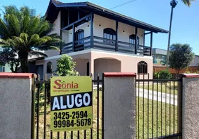 Foto 1 de Sobrado com 3 Quartos para alugar, 165m² em Vila Nova, Joinville