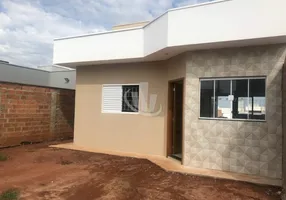 Foto 1 de Casa com 2 Quartos à venda, 53m² em Residencial Vista do Horto, Araraquara