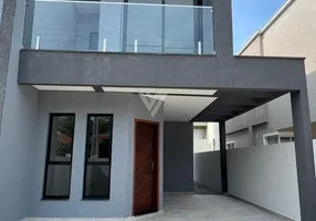 Foto 1 de Sobrado com 3 Quartos à venda, 125m² em Ingleses do Rio Vermelho, Florianópolis