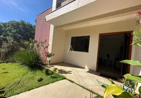 Foto 1 de Casa com 2 Quartos à venda, 145m² em Jardim Concórdia, Toledo