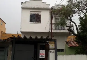 Foto 1 de Casa com 2 Quartos para alugar, 105m² em Vila Camilopolis, Santo André