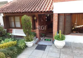 Foto 1 de Casa com 3 Quartos à venda, 366m² em Sao Caetano, Porto Alegre