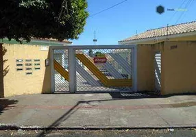 Foto 1 de Casa com 2 Quartos para alugar, 50m² em Vila Carvalho, Campo Grande