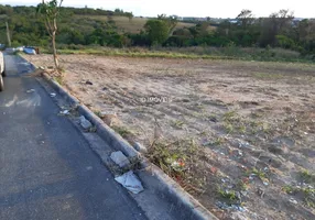 Foto 1 de Lote/Terreno à venda, 2000m² em Iporanga, Sorocaba