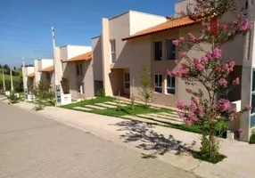 Foto 1 de Casa de Condomínio com 2 Quartos à venda, 80m² em Dona Catarina, Mairinque