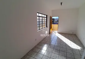 Foto 1 de Apartamento com 2 Quartos para alugar, 60m² em Jardim Itacolomi, Mogi Guaçu