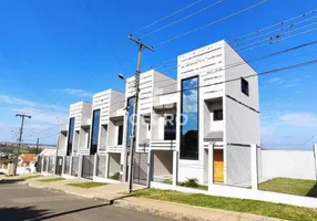 Foto 1 de Sobrado com 3 Quartos à venda, 138m² em Oficinas, Ponta Grossa