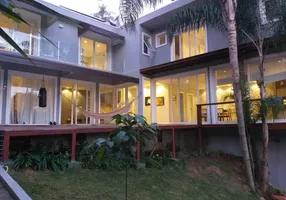 Foto 1 de Casa de Condomínio com 3 Quartos à venda, 650m² em Limoeiro, Arujá
