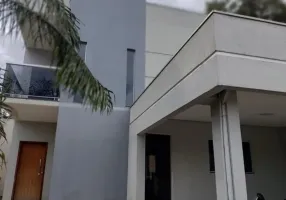 Foto 1 de Casa com 3 Quartos para alugar, 250m² em Barra do Pari, Cuiabá