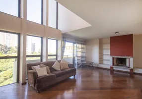 Foto 1 de Apartamento com 4 Quartos à venda, 230m² em Vila Suzana, São Paulo