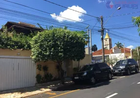 Foto 1 de Casa com 4 Quartos para venda ou aluguel, 242m² em Vila Santa Cruz, São José do Rio Preto