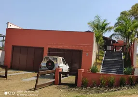 Foto 1 de Fazenda/Sítio com 3 Quartos à venda, 240m² em Serra Azul , Charqueada