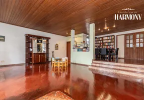 Foto 1 de Casa com 4 Quartos à venda, 255m² em Bacacheri, Curitiba