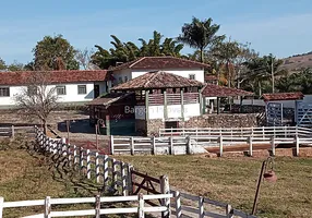 Foto 1 de Fazenda/Sítio com 9 Quartos à venda, 270000m² em , Oliveira