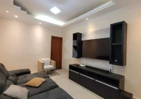 Foto 1 de Casa com 3 Quartos à venda, 79m² em Lúcio de Abreu, Contagem