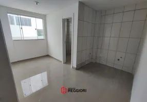 Foto 1 de Apartamento com 2 Quartos para alugar, 50m² em Nova Esperanca, Balneário Camboriú