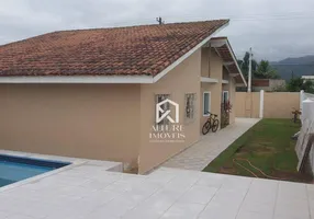 Foto 1 de Casa com 5 Quartos para venda ou aluguel, 200m² em Pontal de Santa Marina, Caraguatatuba