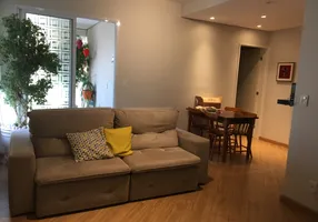 Foto 1 de Apartamento com 2 Quartos à venda, 78m² em Higienópolis, São Paulo
