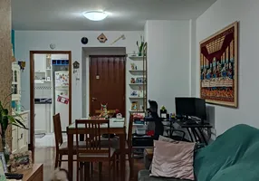 Foto 1 de Apartamento com 3 Quartos à venda, 89m² em Aurora, Londrina