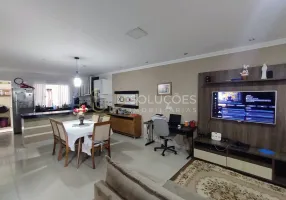 Foto 1 de Casa com 2 Quartos à venda, 110m² em Setor Residencial Oeste, Brasília