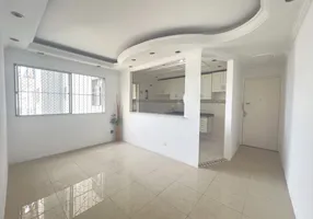 Foto 1 de Apartamento com 2 Quartos à venda, 55m² em Vila Marieta, São Paulo