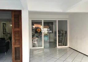 Foto 1 de Casa com 3 Quartos à venda, 246m² em Jardim das Oliveiras, Fortaleza