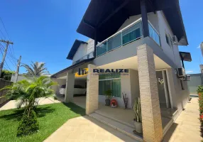 Foto 1 de Casa com 4 Quartos à venda, 360m² em Flamboyant, Campos dos Goytacazes