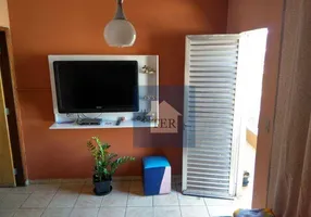 Foto 1 de Sobrado com 6 Quartos à venda, 140m² em Vila Bela Vista, São Paulo