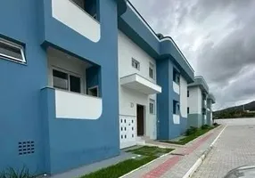 Foto 1 de Apartamento com 2 Quartos para alugar, 56m² em Praia do Rosa, Garopaba