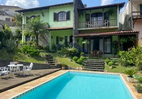 Foto 1 de Casa com 4 Quartos à venda, 250m² em Cascatinha, Petrópolis
