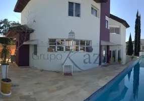 Foto 1 de Casa de Condomínio com 3 Quartos à venda, 316m² em Vila Zezé, Jacareí