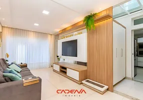 Foto 1 de Casa com 3 Quartos à venda, 189m² em Água Verde, Curitiba