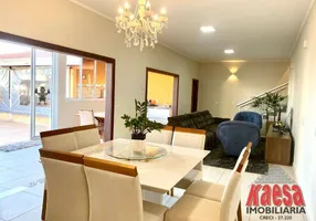 Foto 1 de Casa com 5 Quartos à venda, 425m² em Jardim Santo Antonio, Atibaia