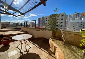 Foto 1 de Apartamento com 4 Quartos à venda, 210m² em Jardim Finotti, Uberlândia
