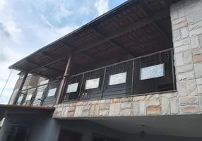 Foto 1 de Casa com 3 Quartos à venda, 360m² em Arvoredo, Contagem