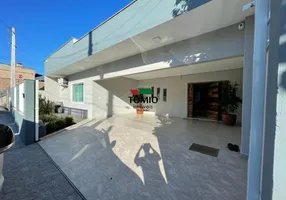 Foto 1 de Casa com 3 Quartos à venda, 163m² em Coloninha, Gaspar