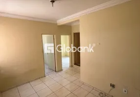 Foto 1 de Apartamento com 2 Quartos para alugar, 52m² em Centro, Montes Claros