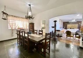 Foto 1 de Casa com 3 Quartos para alugar, 618m² em São Luíz, Belo Horizonte